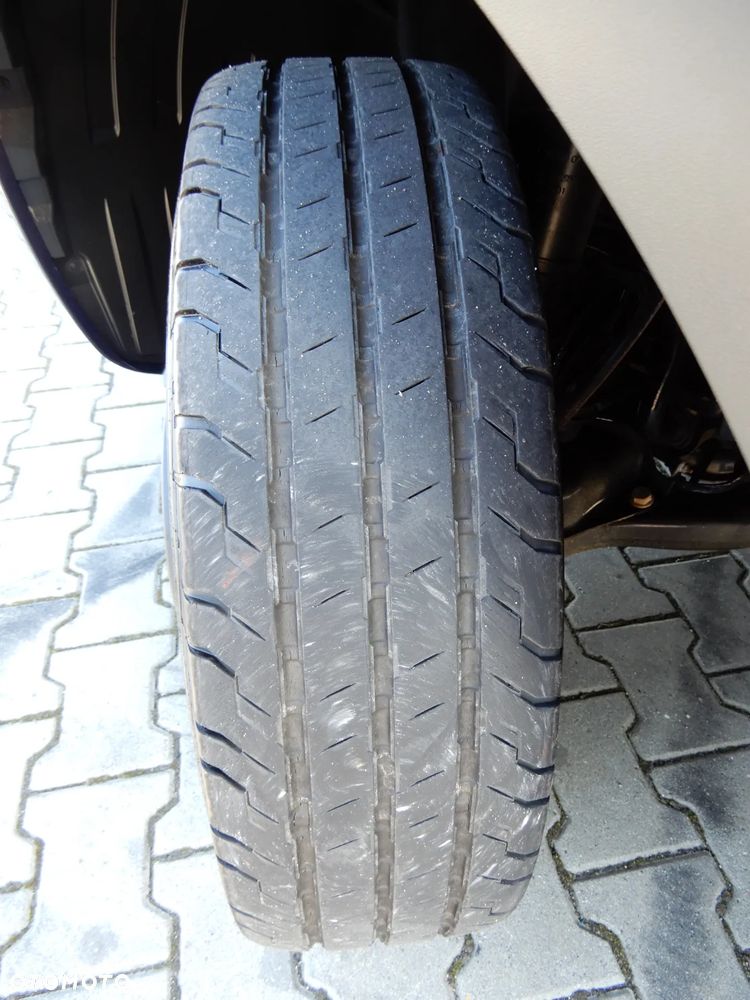 Mercedes-Benz Sprinter 519 CDI V6 3.0 CDI 190 KM FIRANA X 2 Skrzynia 4.52 Cm 9 E.Palet Dach Suwany Lakier Metalik Rozstaw Osi 4325 mm WZMACNIANY Stan Auta NOWY JEDYNY TAKI PRAWDZIWY UNIKAT - 11