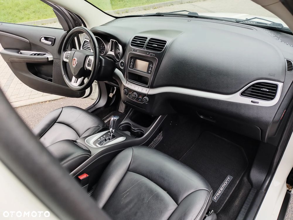 Fiat Freemont 3.6 V6 Lounge - 35