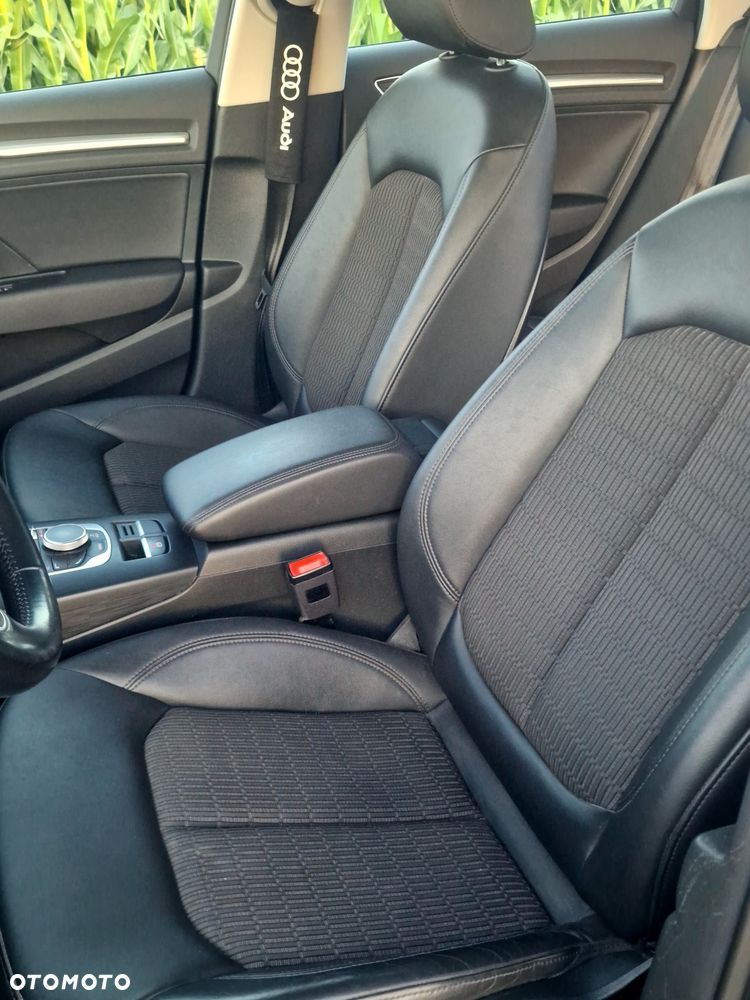 Audi A3 Sportback 2.0 TDI (clean diesel) Ambiente - 24