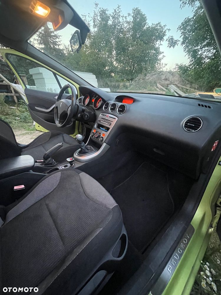 Peugeot 308 - 7