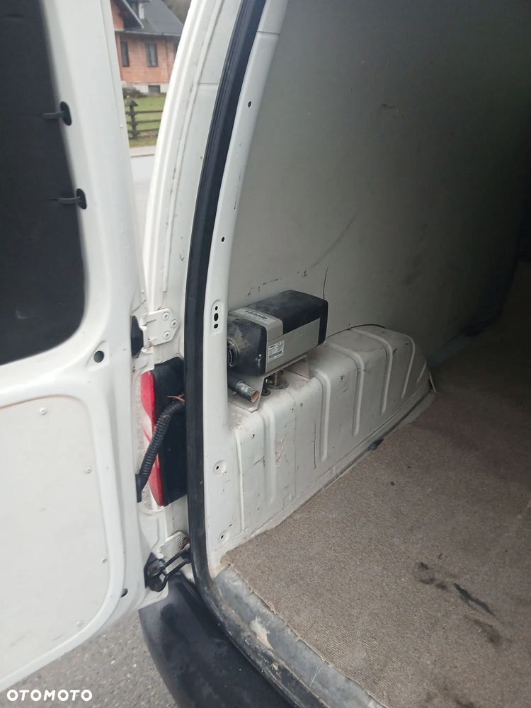 Volkswagen CADDY - 7