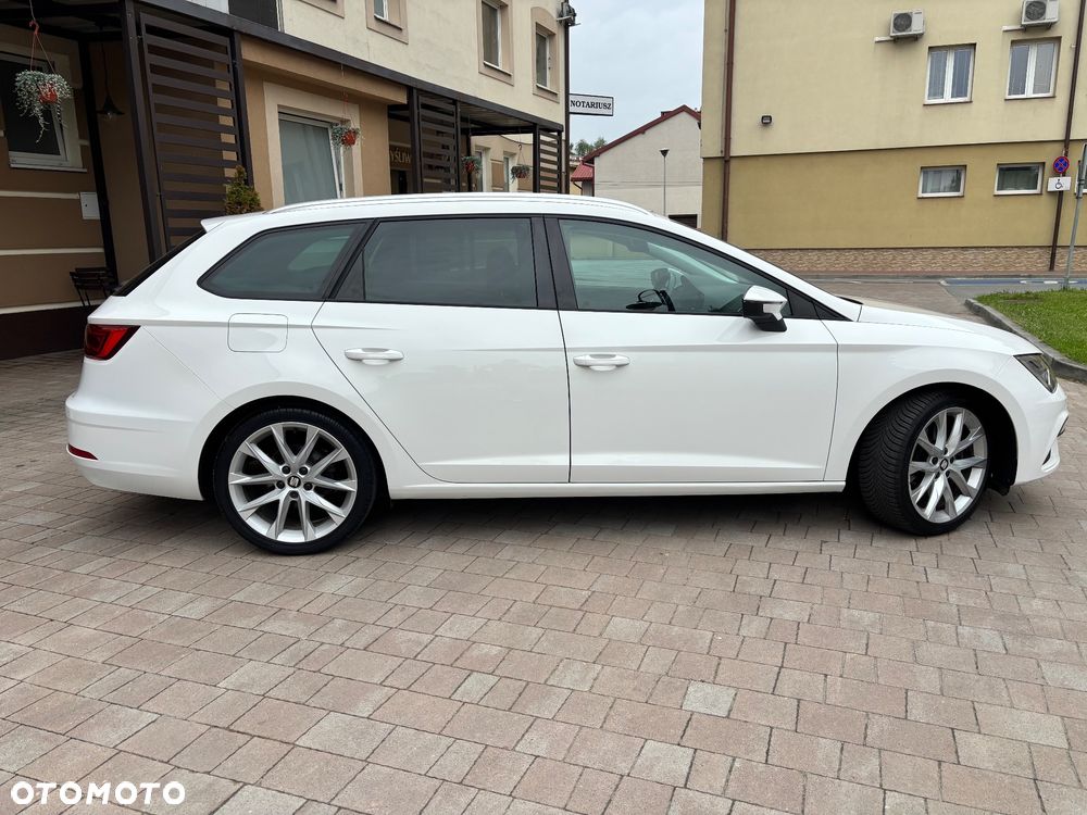 Seat Leon 2.0 TSI DSG OPF Xcellence - 3