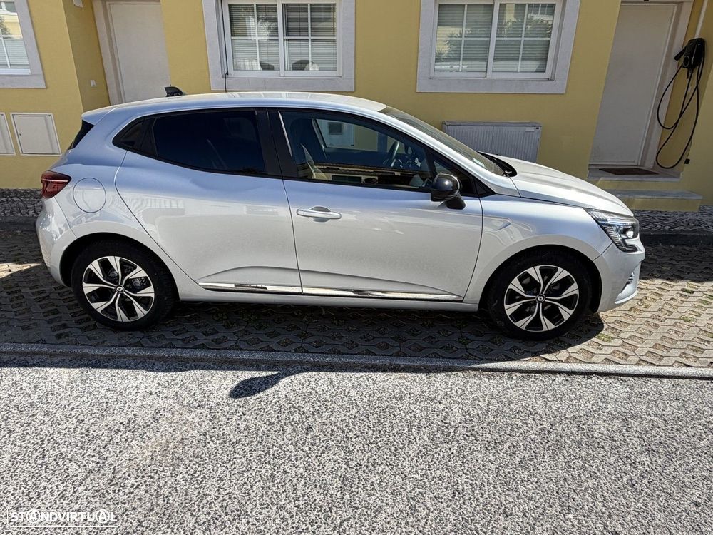 Renault Clio 1.0 TCe Evolution Bi-Fuel - 25