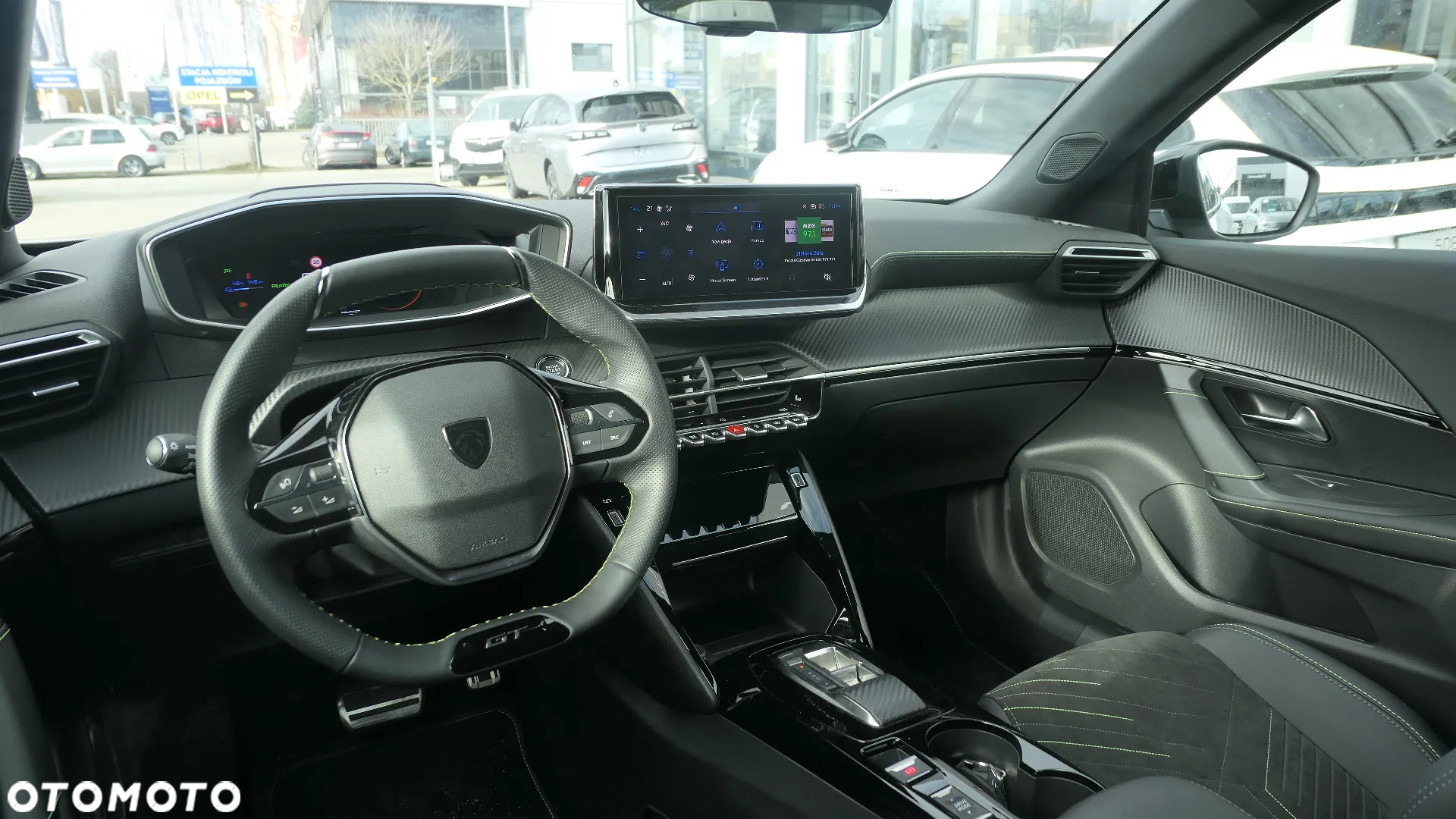 Peugeot 2008 - 12