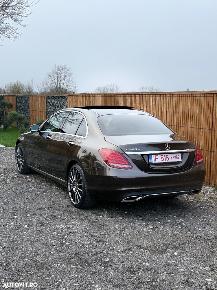 Mercedes-Benz C 350 e T 7G-TRONIC AMG Line - 23