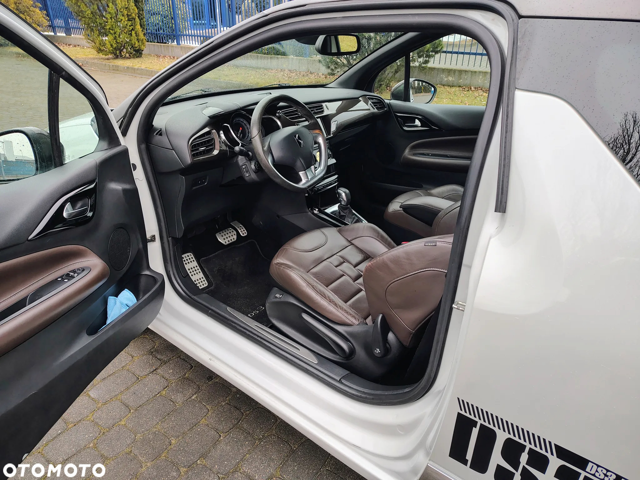 Citroën DS3 1.2 PureTech Connected Chic EAT6 - 14