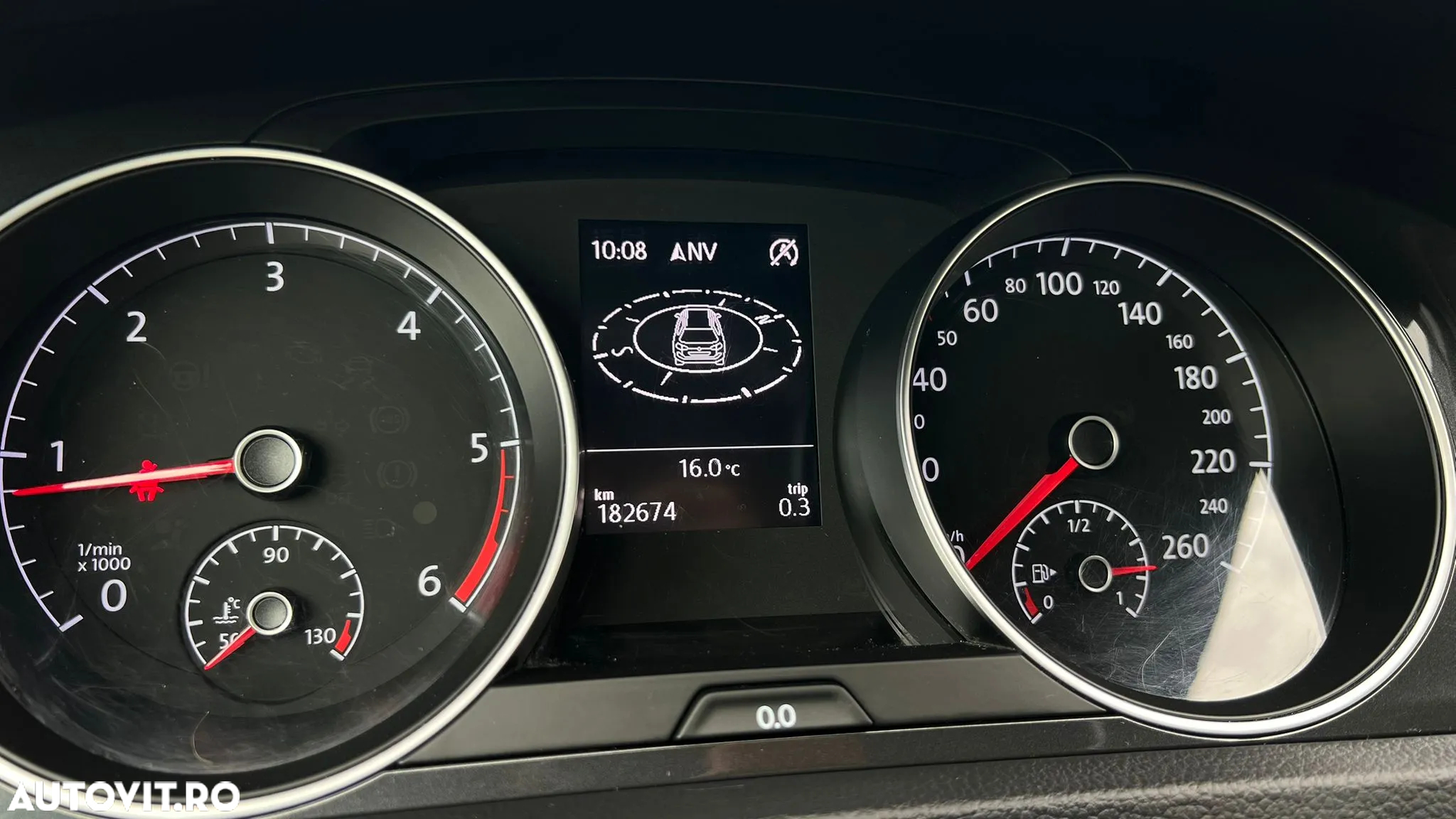 Volkswagen Golf - 17