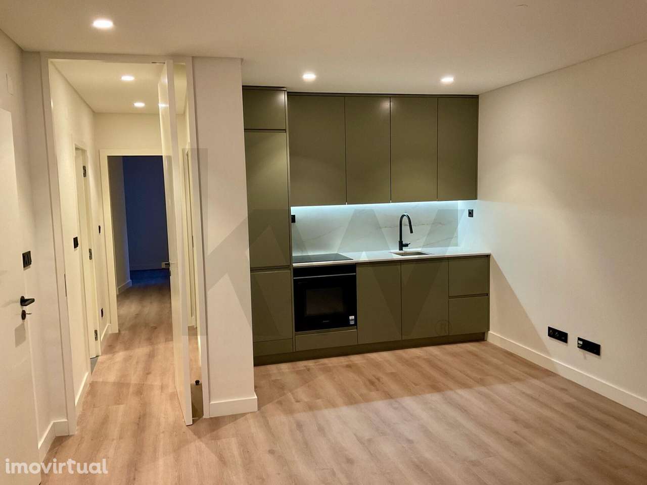 T2 em Lapa / Santos - Grande imagem: 3/18