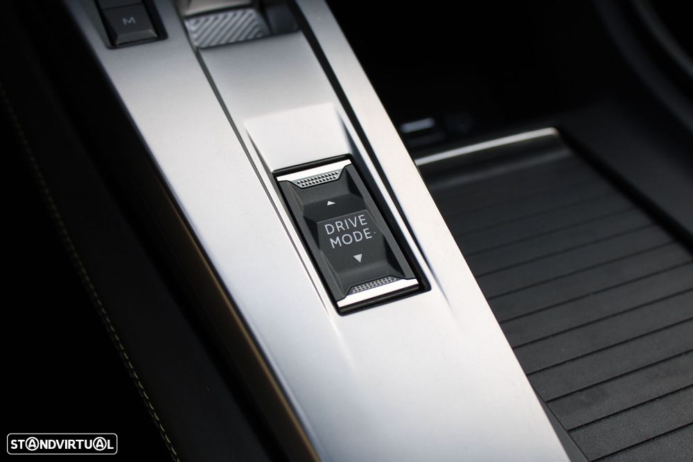 Peugeot 408 PureTech 130 EAT8 GT - 17