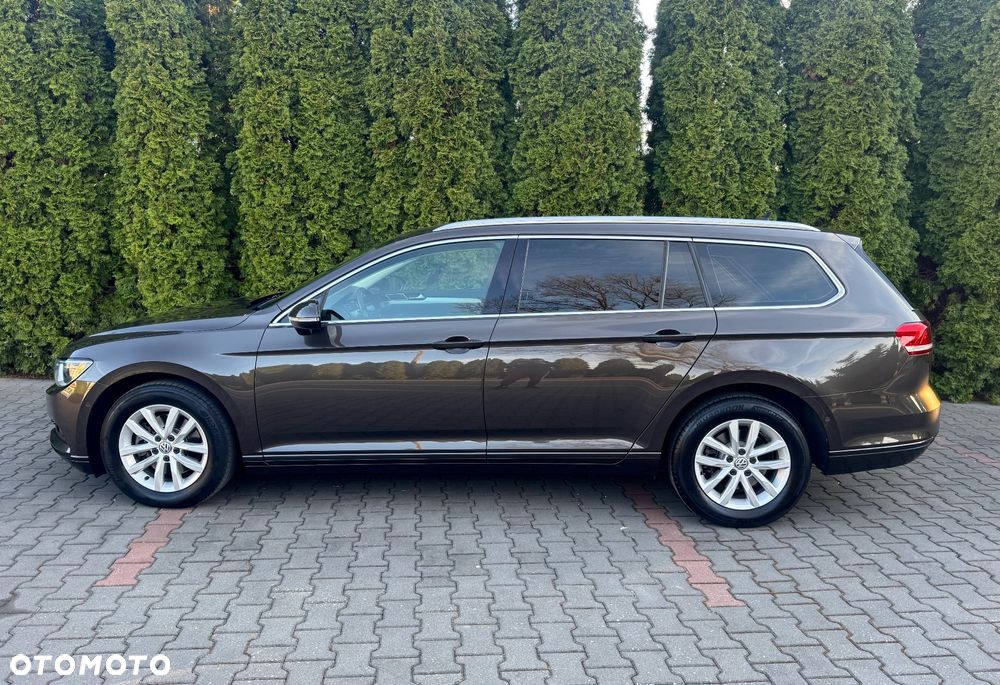 Volkswagen Passat 2.0 TDI (BlueMotion Technology) Comfortline - 12