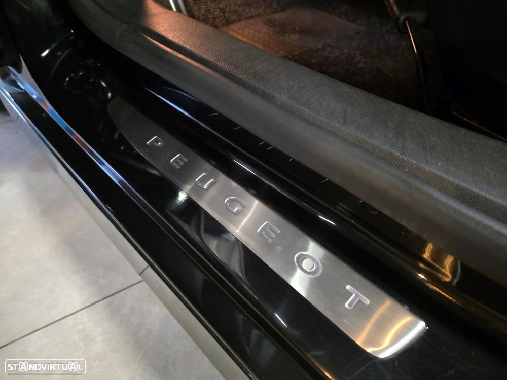 Peugeot 308 SW 1.5 BlueHDi GT Line EAT8 - 16