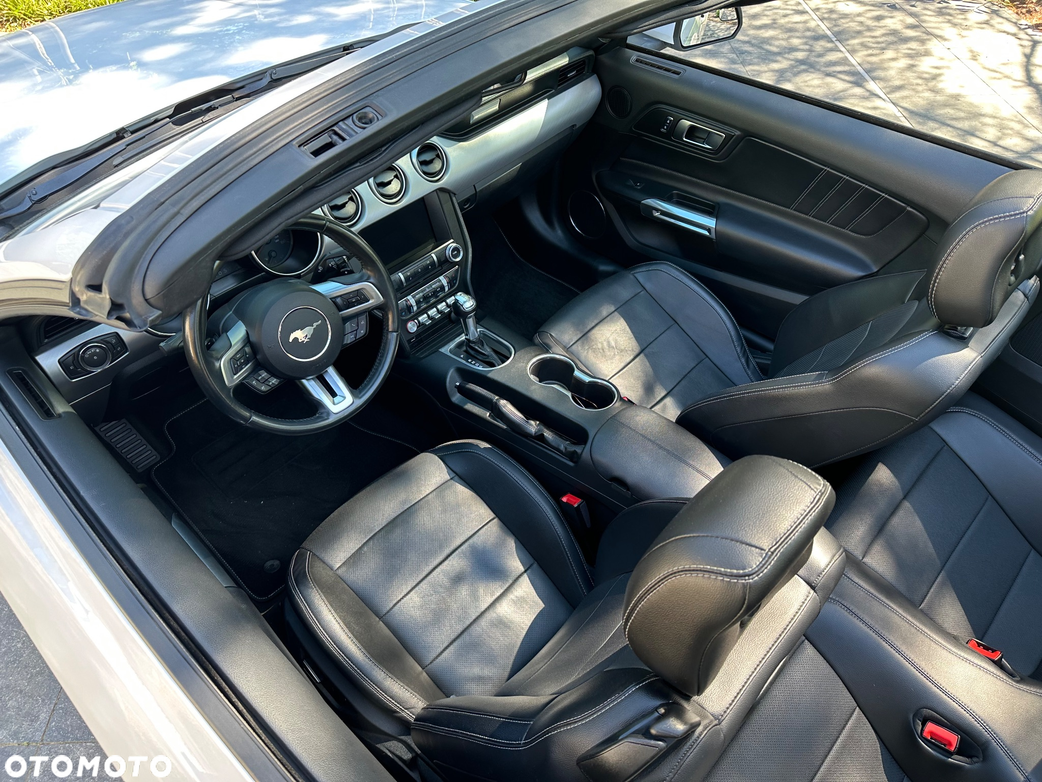 Ford Mustang Cabrio 2.3 Eco Boost - 3