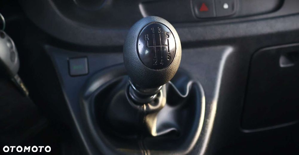 Opel Vivaro - 29