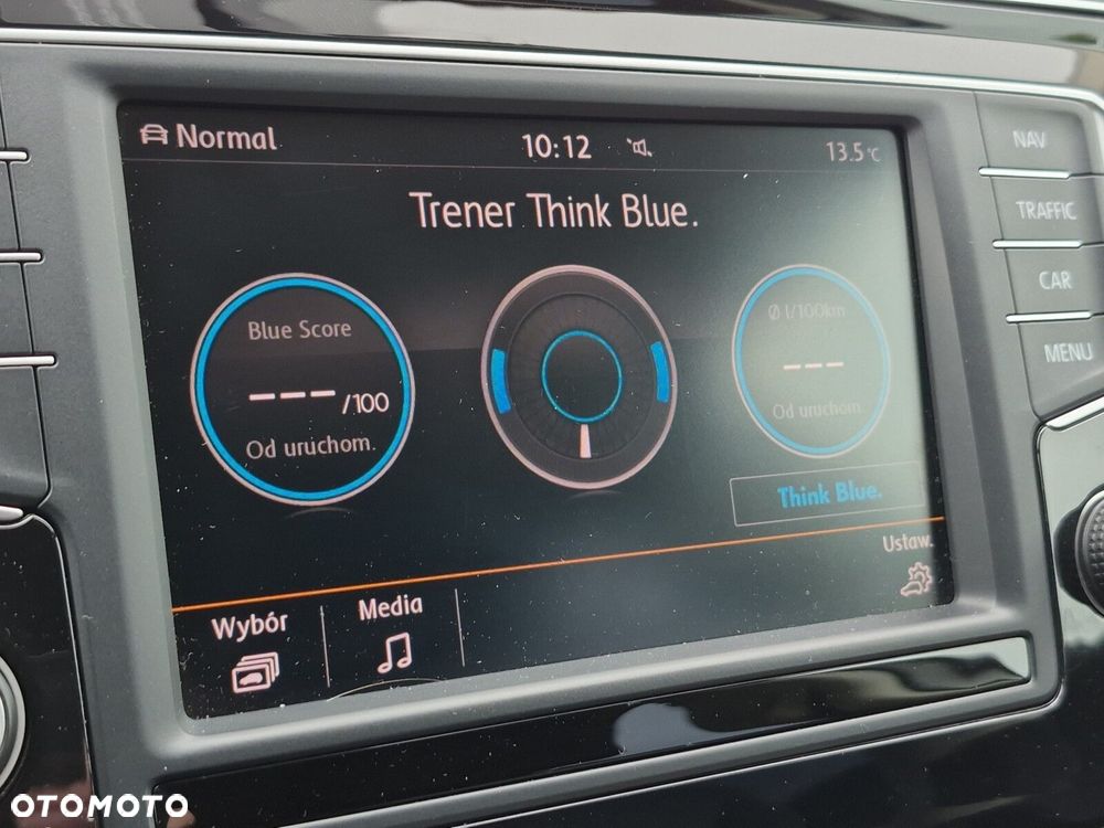 Volkswagen Passat Variant 1.8 TSI BMT Highline DSG - 25