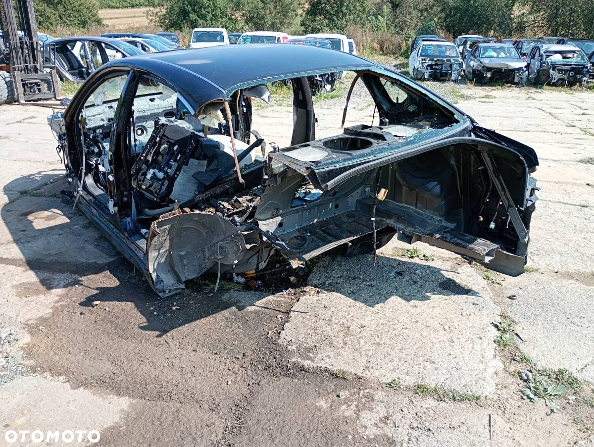 KAROSERIA ĆWIARTKA BŁOTNIK TYŁ PRAWY PRÓG DACH PODŁUŻNICA LEWY PRAWY - 999.00 PLN - INFINITI - 6