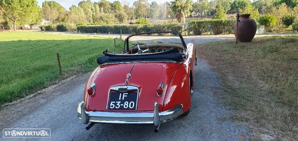 Jaguar XK140 - 8