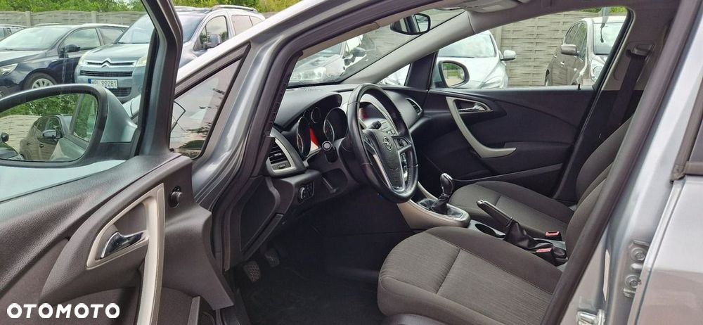 Opel Astra - 17