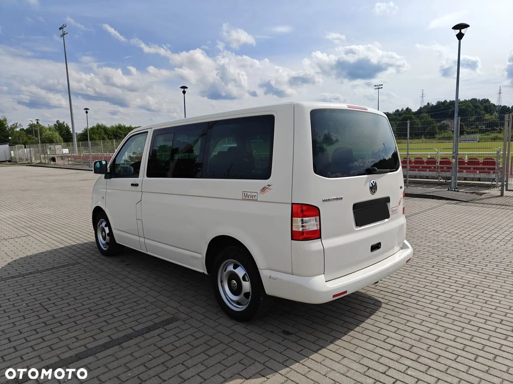 Volkswagen Multivan - 4