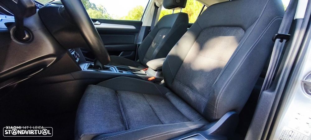 VW Passat 1.6 TDI BlueMotion - 24