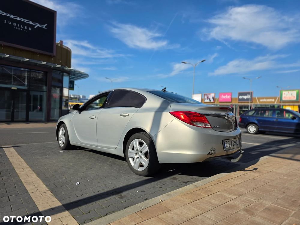 Opel Insignia 1.8 Cosmo - 3