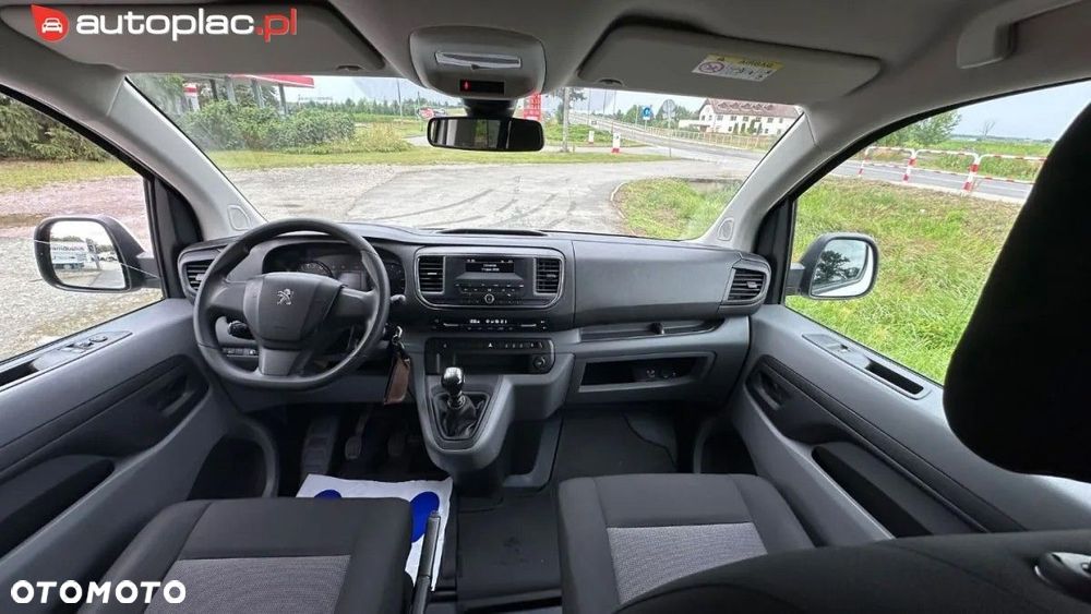 Peugeot Traveller 2019