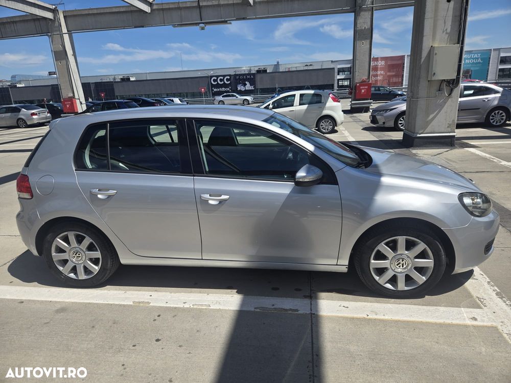 Volkswagen Golf - 3