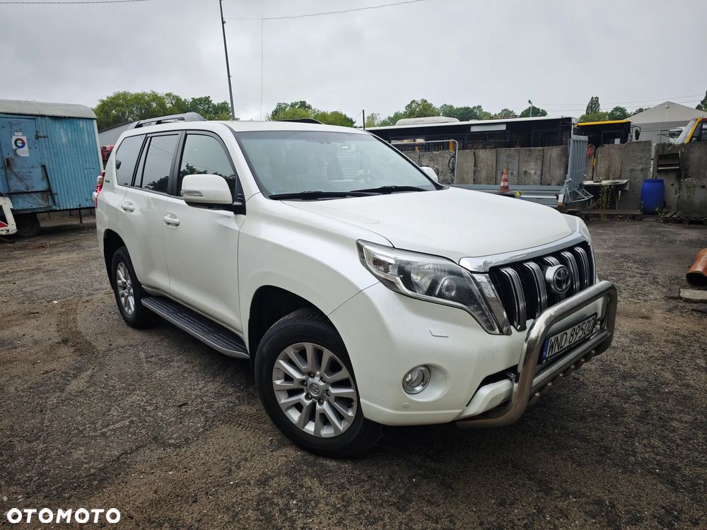 Toyota Land Cruiser LC 2.8 D-4D Invincible - 1