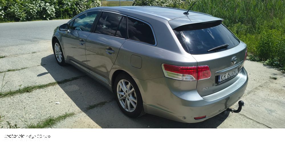 Toyota Avensis 2.0 D-4D Sol plus - 8