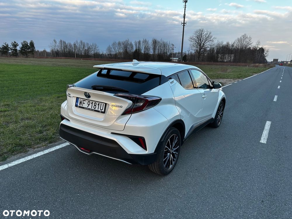 Toyota C-HR 1.8 Hybrid Prestige - 4