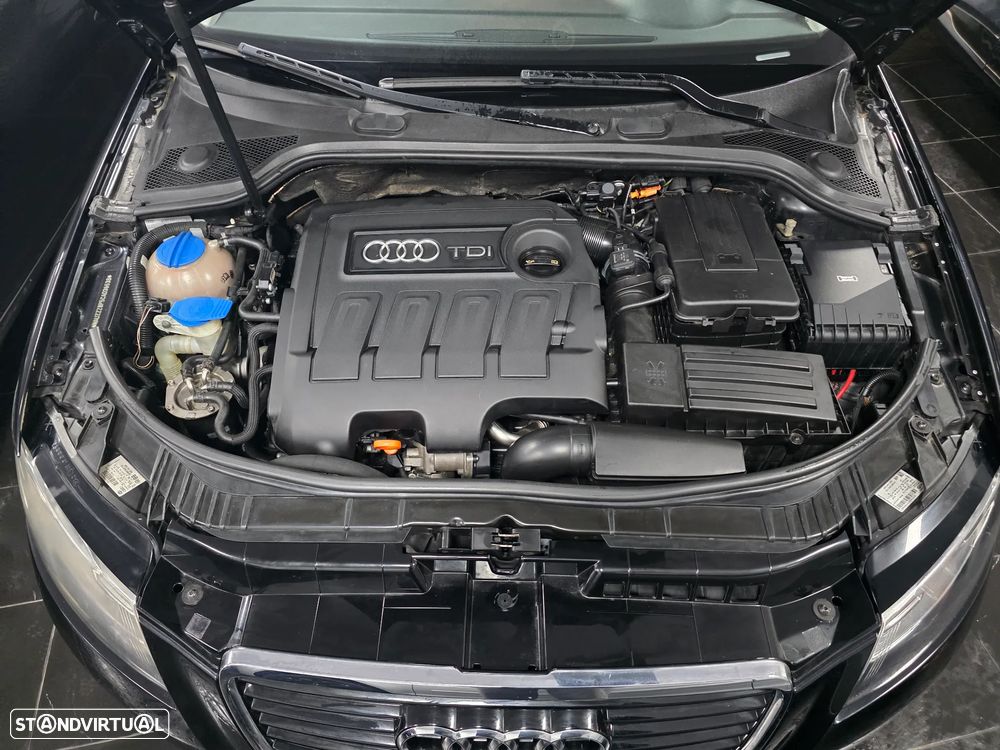 Audi A3 Sportback 1.6 TDI DPF Attraction - 5
