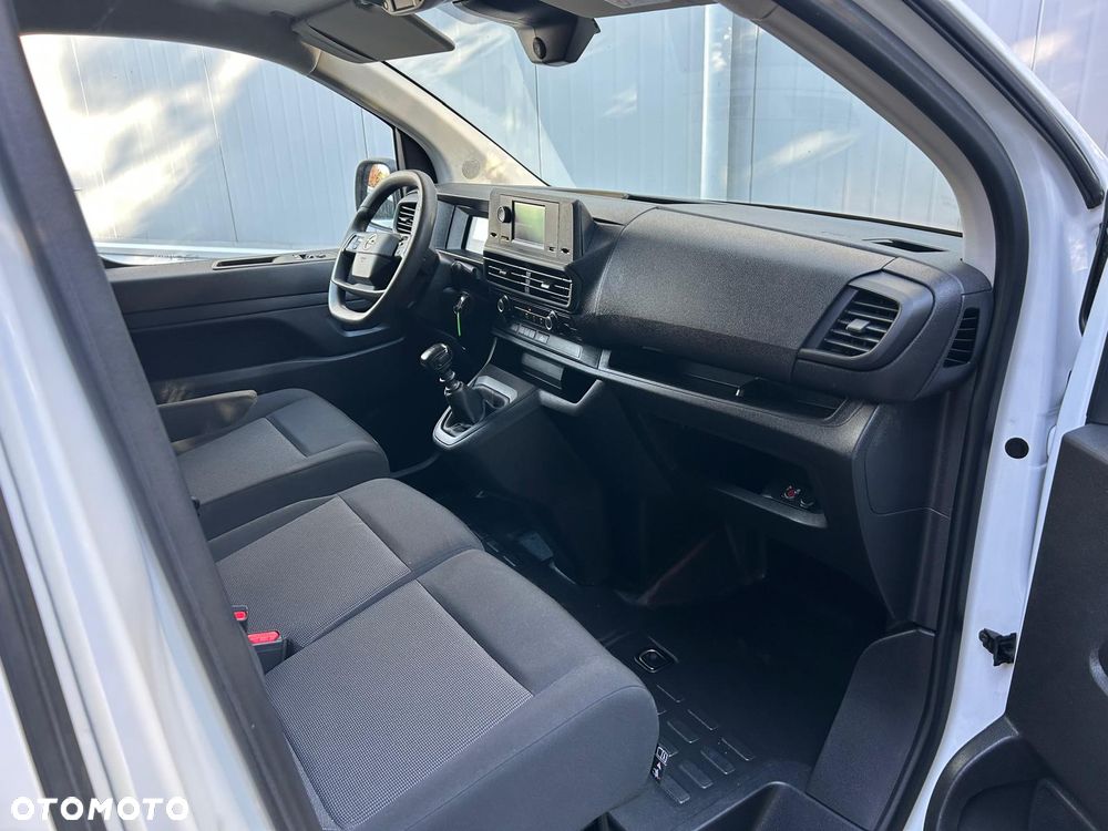 Opel Vivaro - 14
