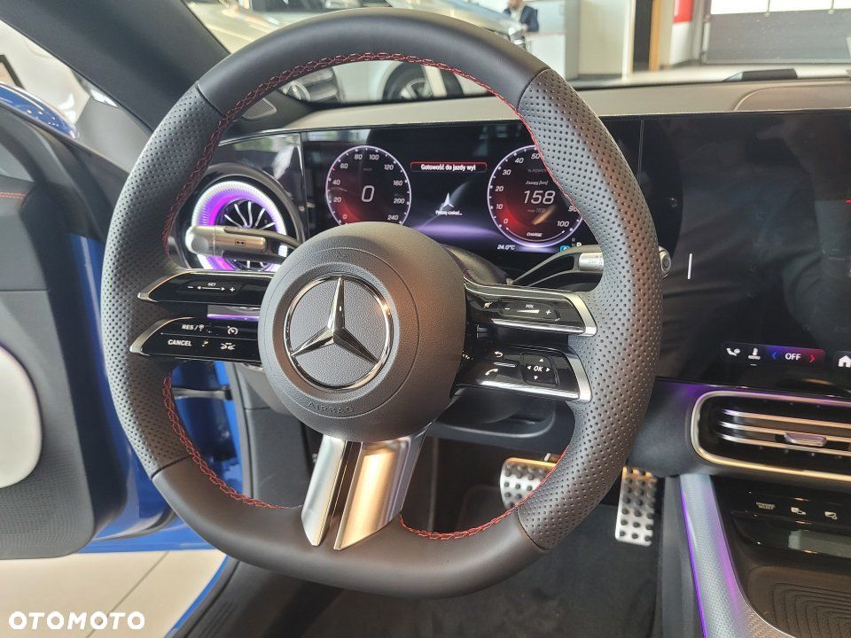 Mercedes-Benz CLA - 10