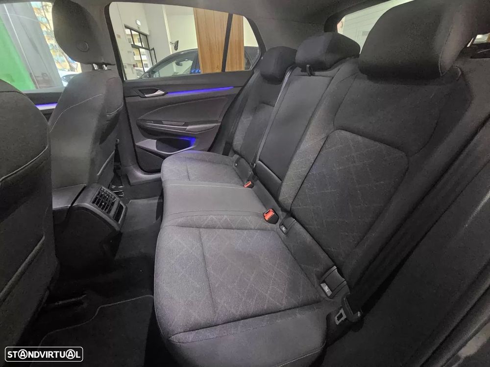 VW Golf 1.0 TSI Sportline - 17