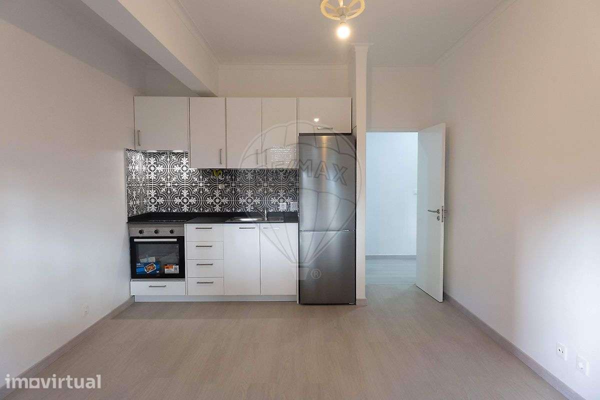 Apartamento T1 para arrendamento - Grande imagem: 2/32