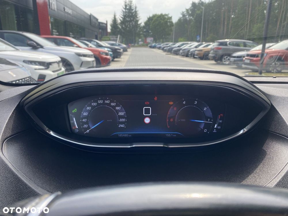 Peugeot 3008 - 17