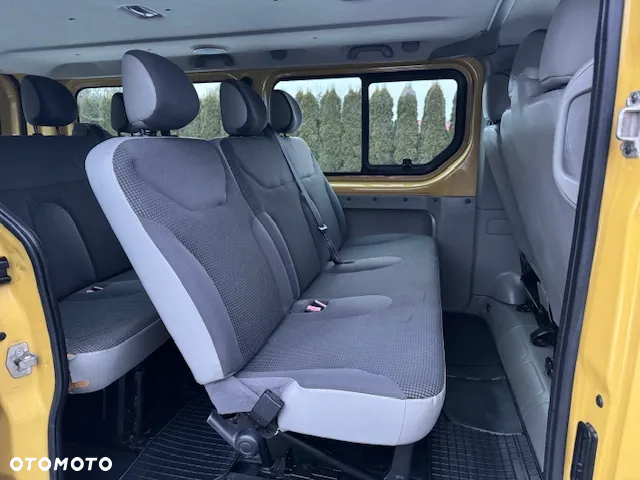 Opel Vivaro - 18