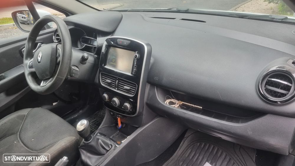 Renault Clio 1.5 dCi # - 4