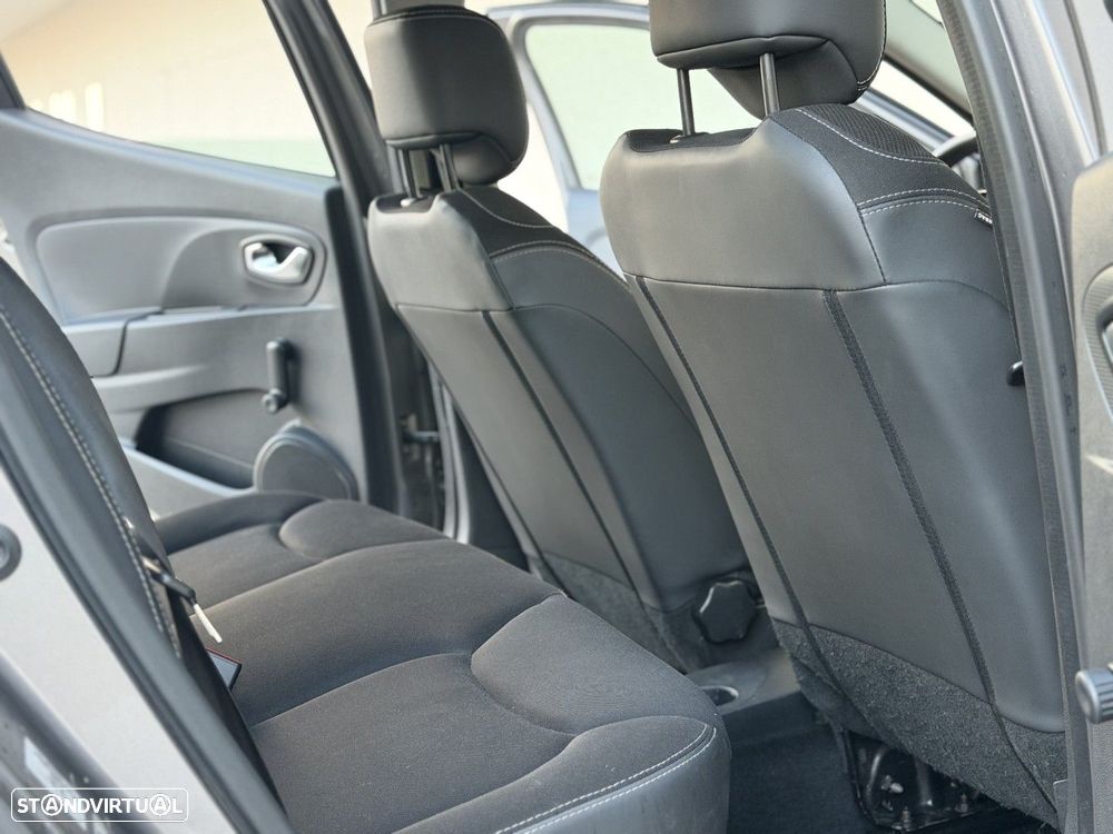 Renault Clio 1.5 dCi Dynamique S - 22