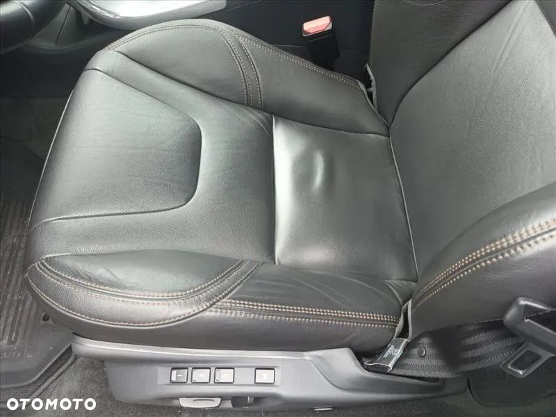 Volvo XC 60 D4 AWD Kinetic - 7