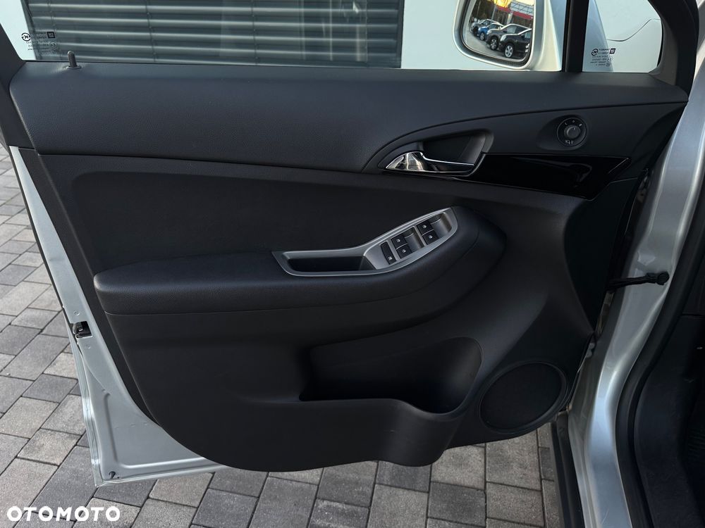 Chevrolet Orlando - 15