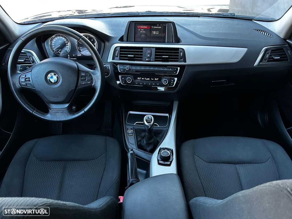 BMW 118 d xDrive Line Sport - 18