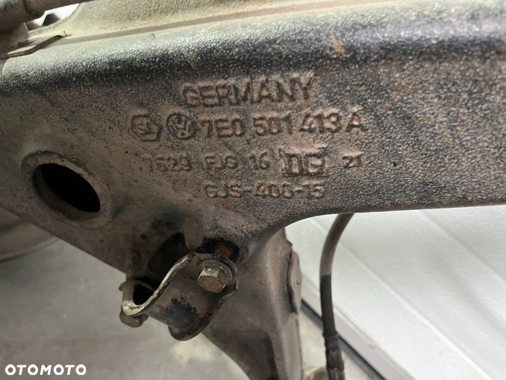 ZWROTNICA WAHACZ STRONA LEWY TYŁ  VW T6 21R 7E0501413A - 4