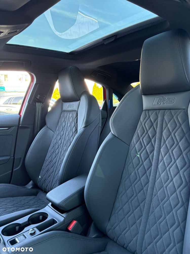 Audi RS3 Limousine - 14