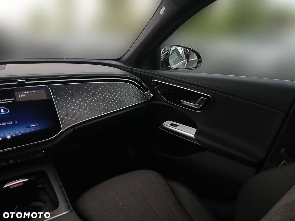 Mercedes-Benz Klasa E 200 d 9G-TRONIC Edition AVANTGARDE - 11