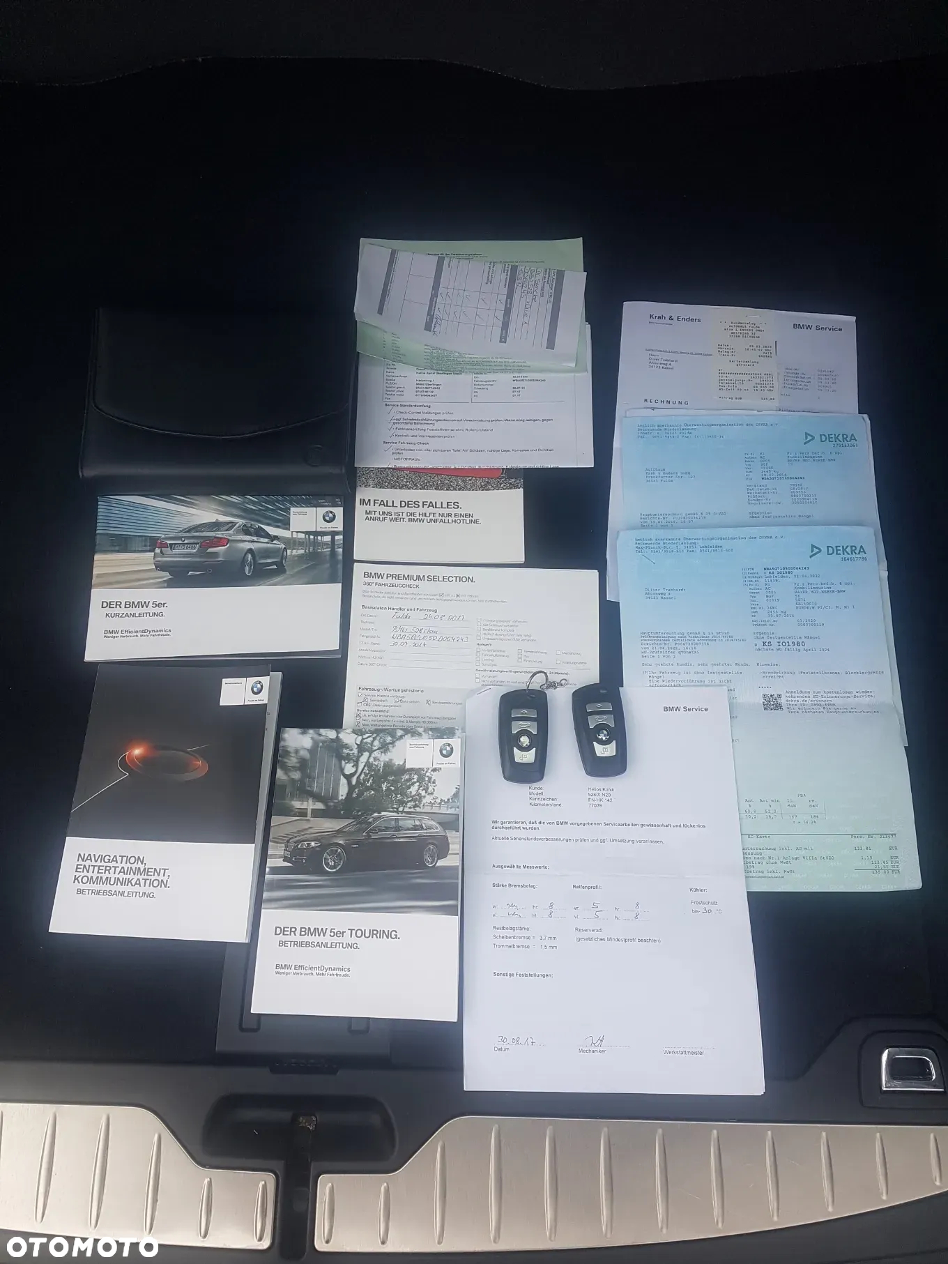 BMW Seria 5 528i xDrive - 15