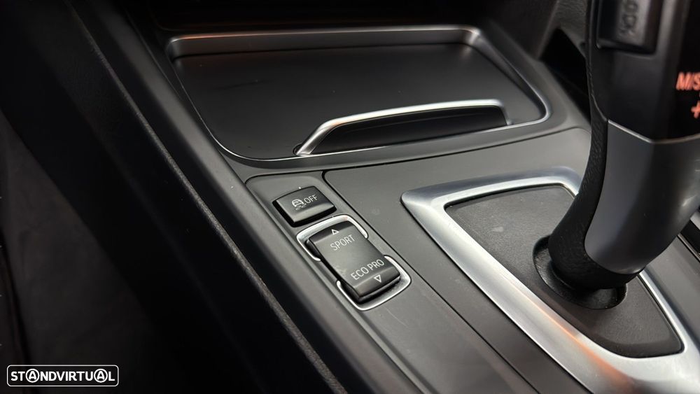 BMW 320 d Advantage Auto - 10