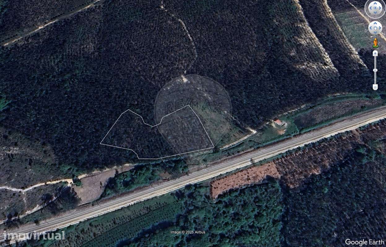 Terreno  para venda - Grande imagem: 2/5