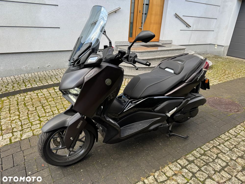 Yamaha X-max - 4