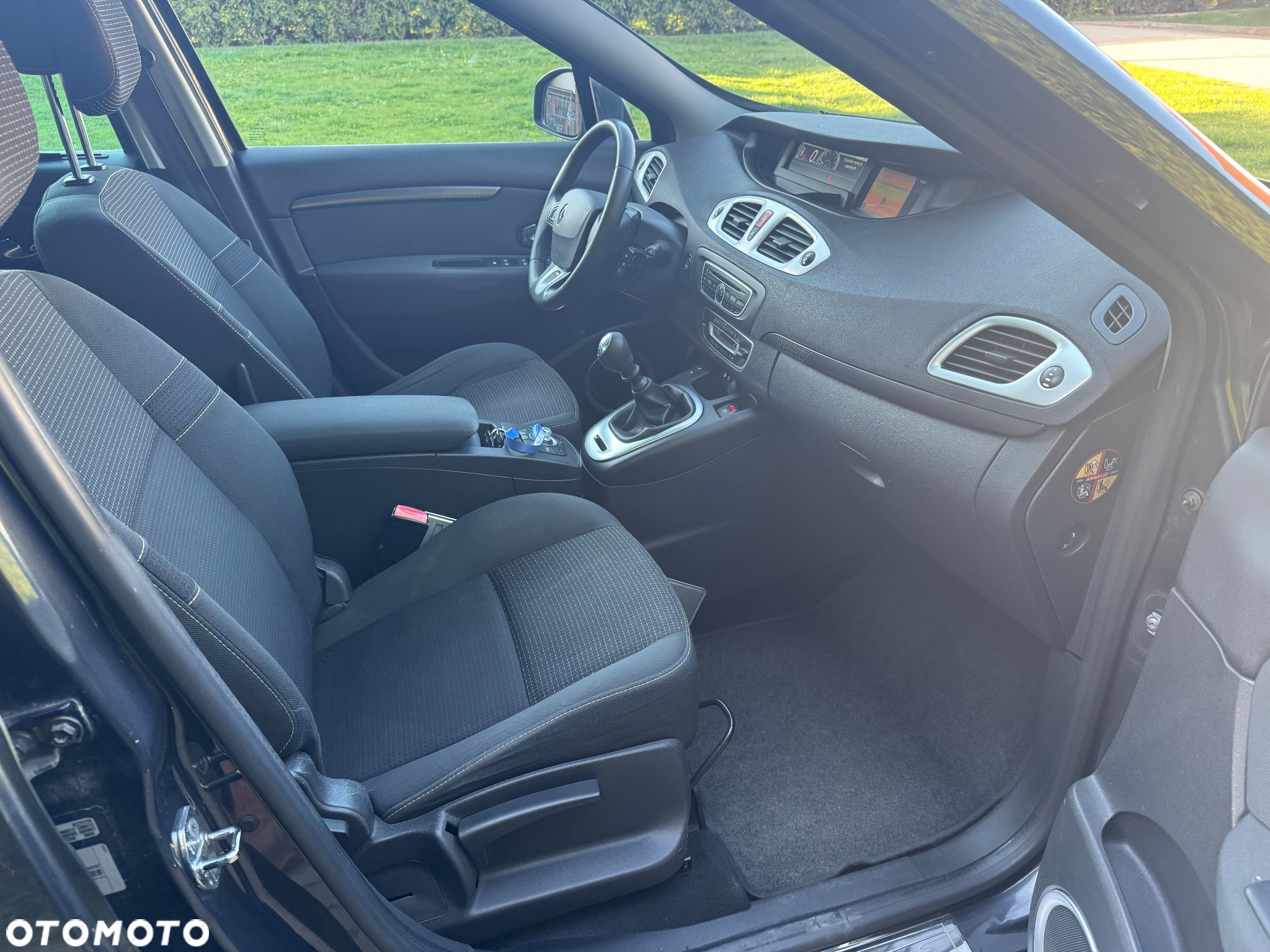 Renault Scenic 1.4 16V TCE Privilege - 19