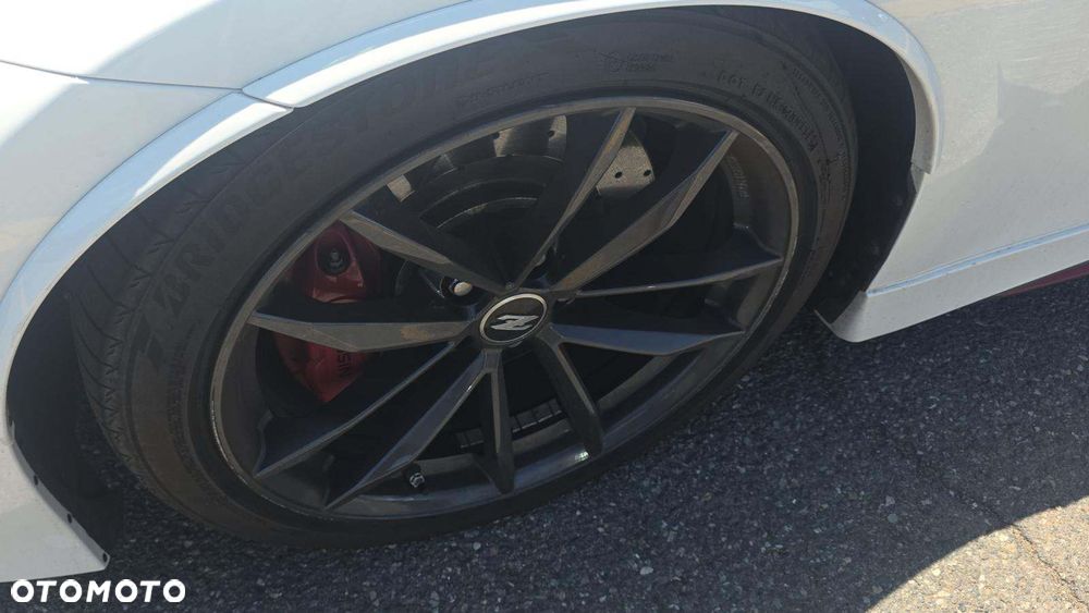 Nissan 370 Z 3.7 V6 Nismo - 17